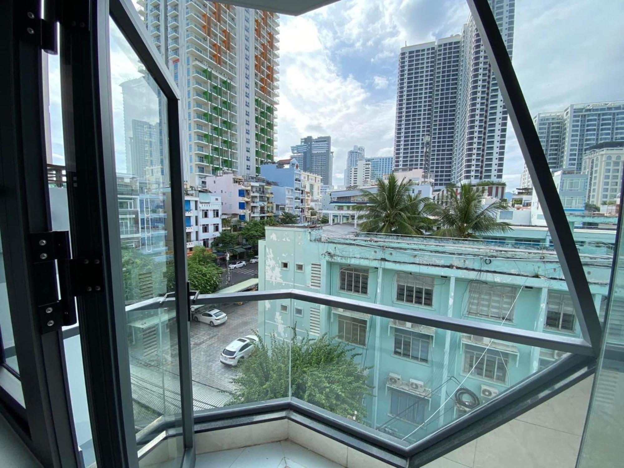 Hoang Hoa Tham Apartment Нячанг Екстер'єр фото